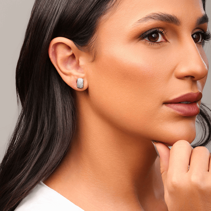 BRINCO RETANGULAR CRAVEJADO 1