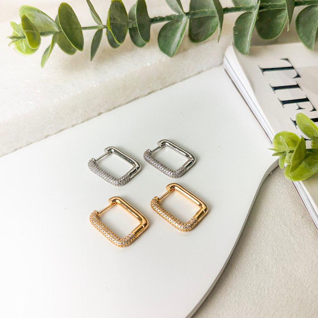 ARGOLA QUADRADA FRENTE CRAVEJADA 1