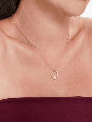 COLAR PINGENTE VAZADO