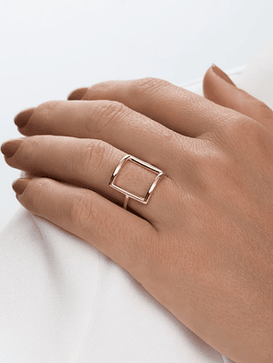 ANEL QUADRADO VAZADO