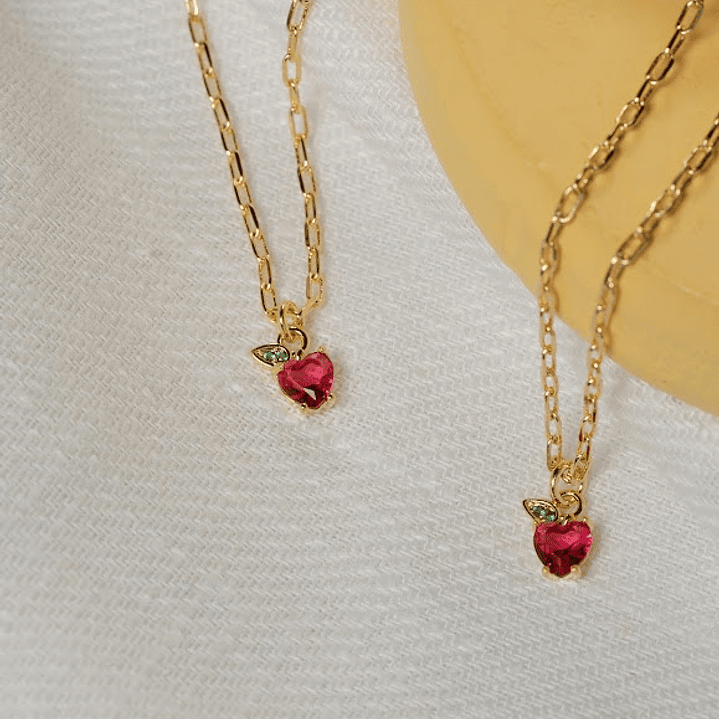 COLAR INFANTIL MAÇÃ 1