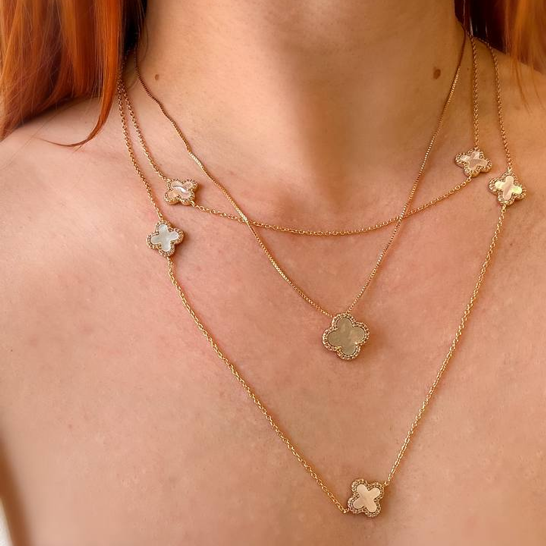 COLAR LONGO TREVO MADREPEROLA 3