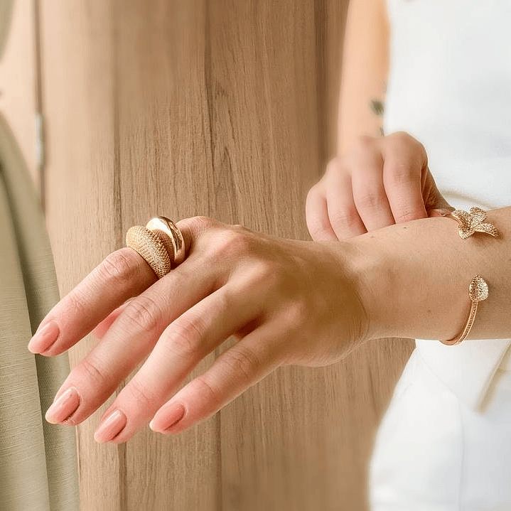 ANEL ABAULADO CRAVEJADO 2