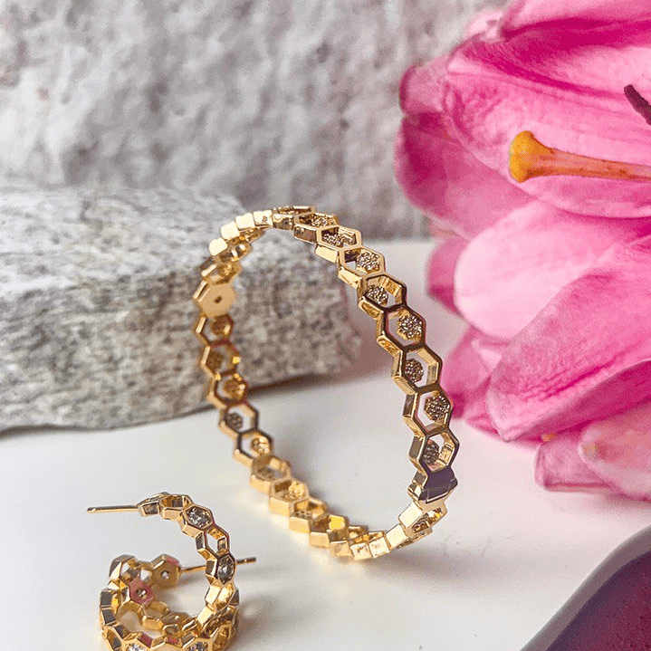 ARGOLA FAVO DE MEL 2