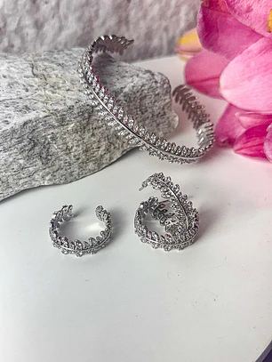 ANEL REGULAVEL FOLHAS CRAVEJADAS