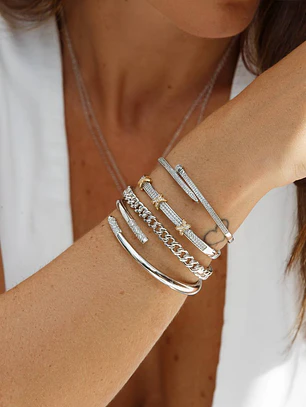 BRACELETE 3 X CRAVEJADO