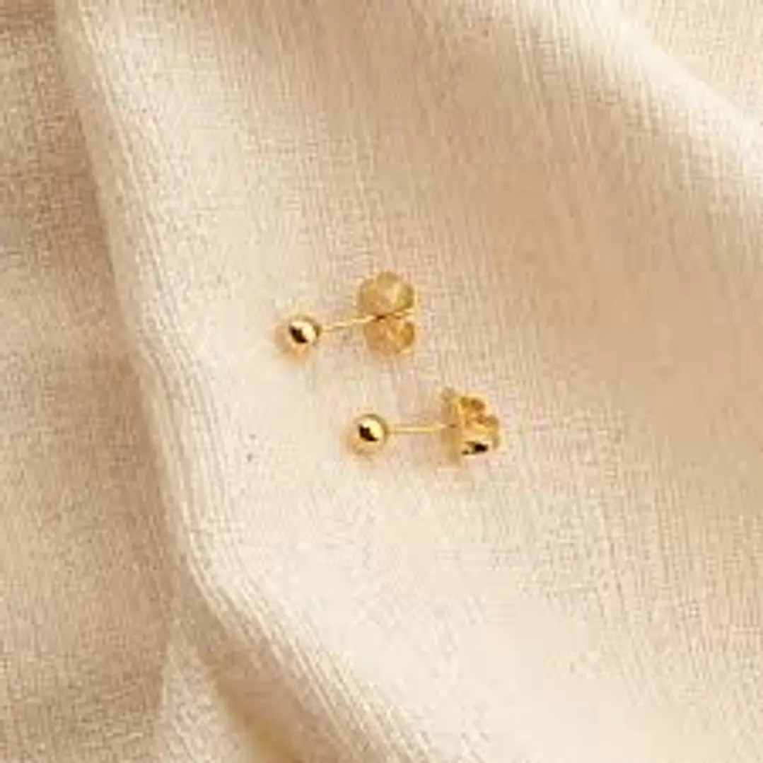 BRINCO BOLINHA 4MM 1