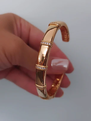 BRACELETE FILETES CRAVEJADOS