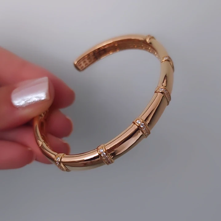 BRACELETE FILETES CRAVEJADOS 2