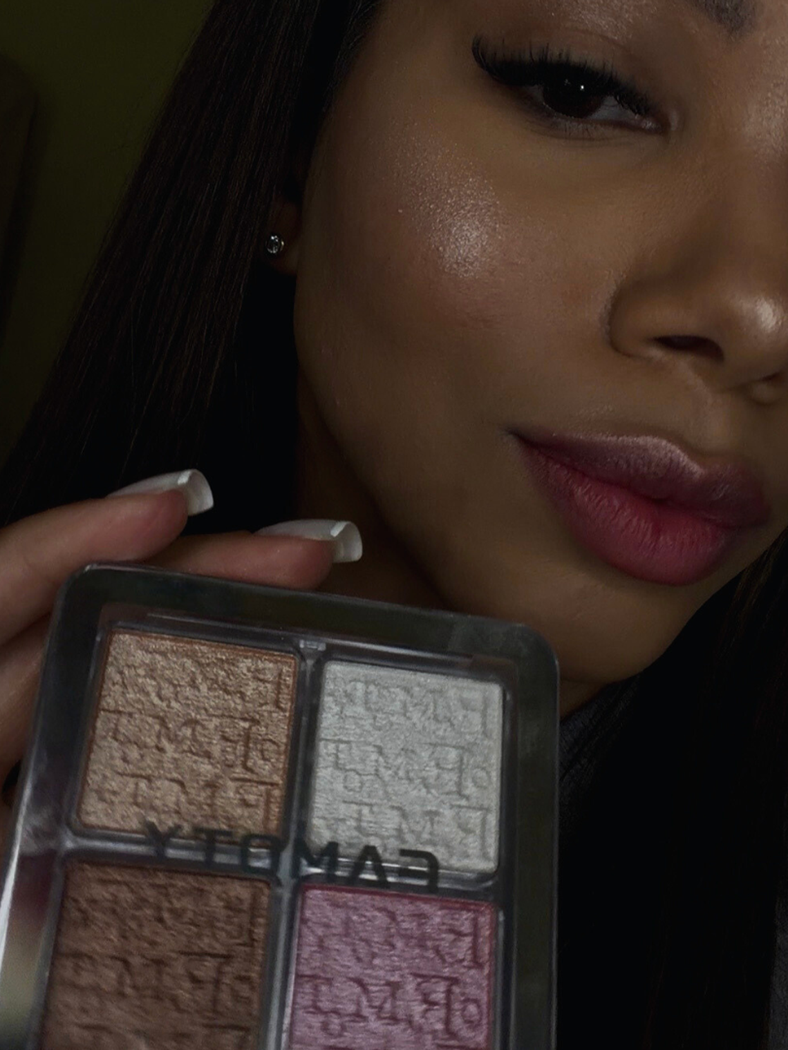 Paleta iluminador GLOW  2