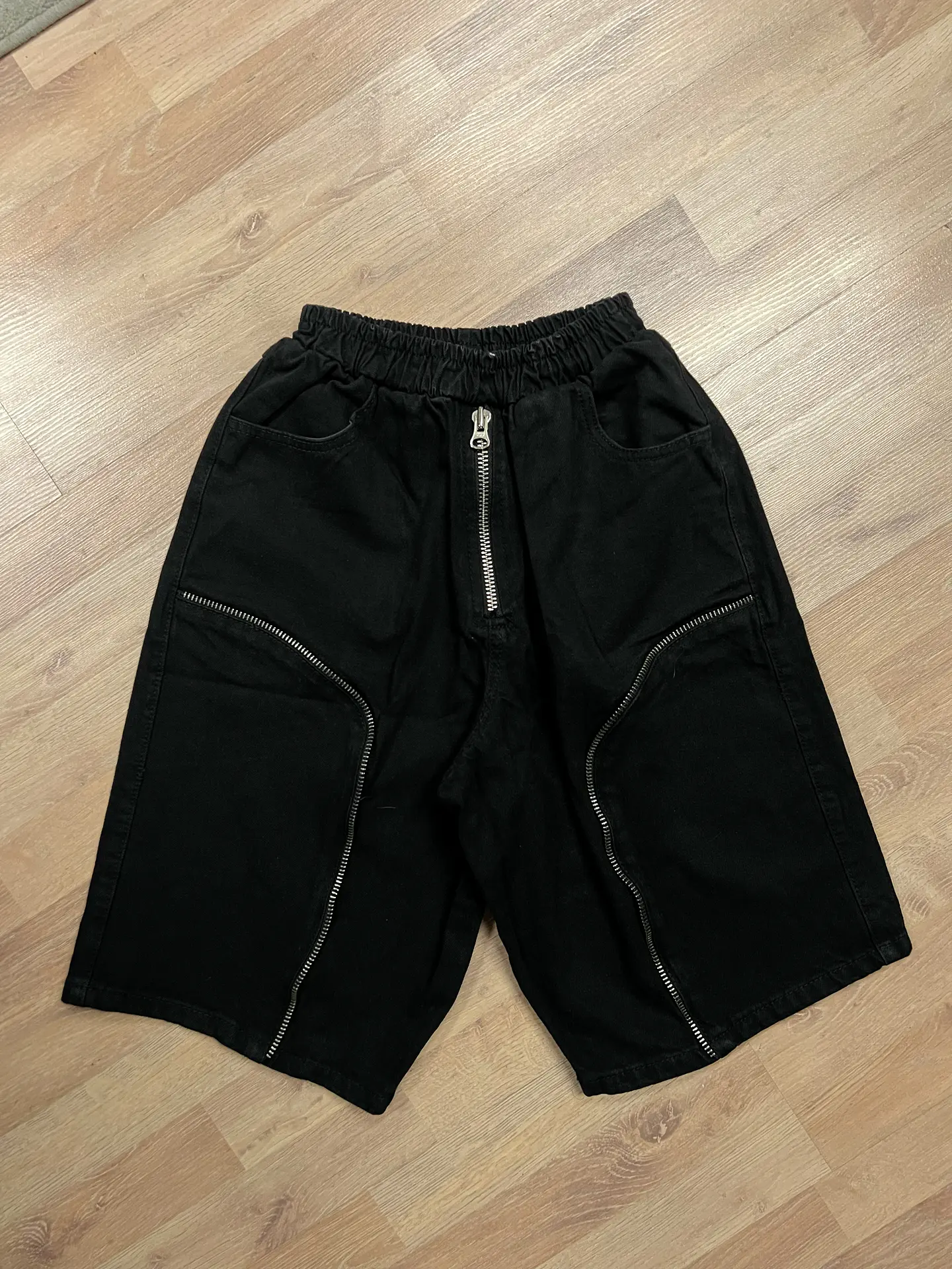 Multizipper jorts  1