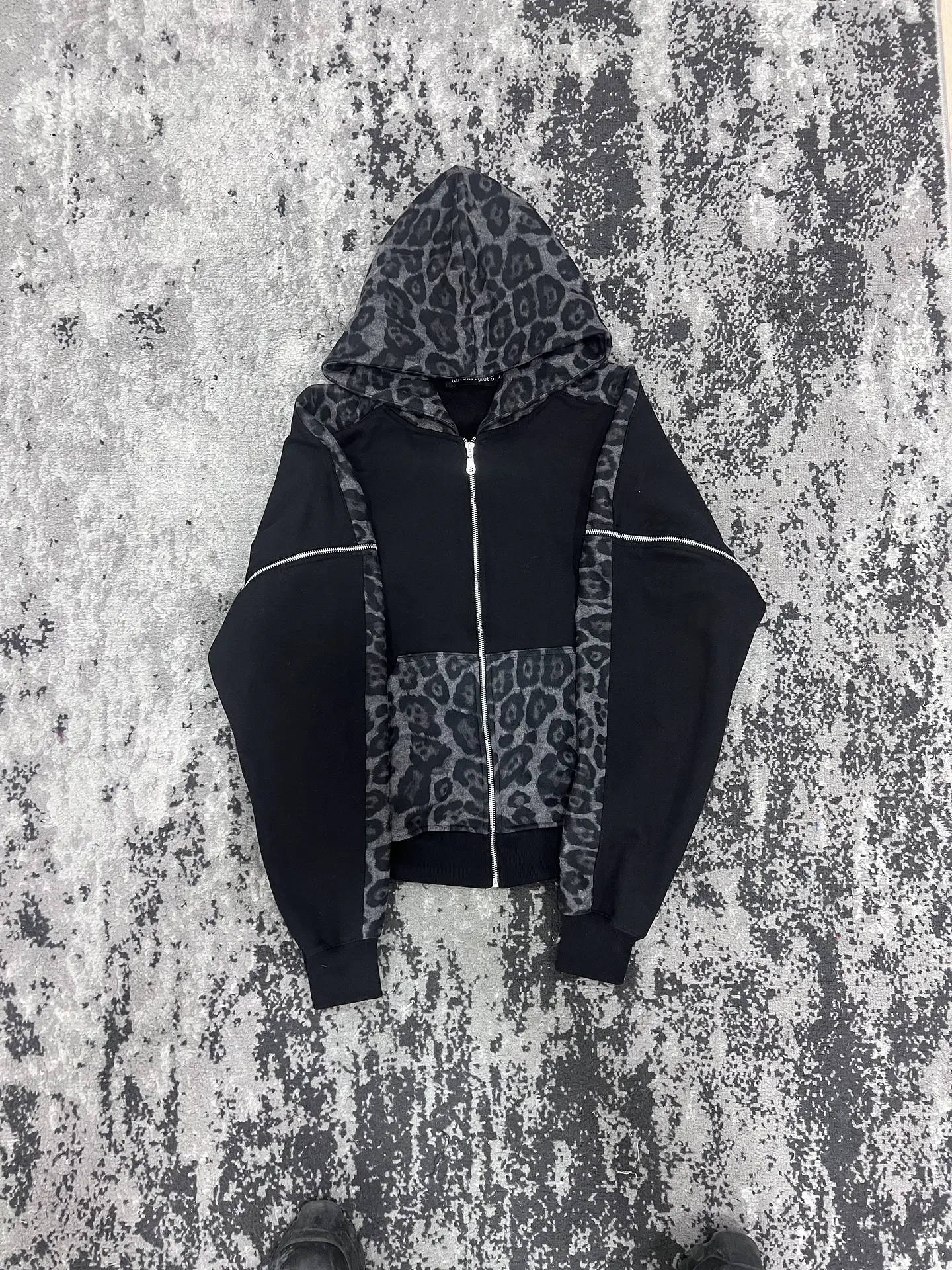 Multizipper leopard  1