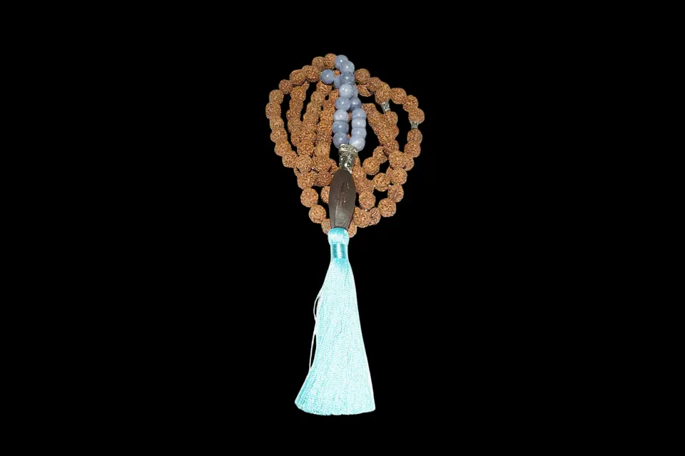 Japa Mala Rudraksha y Aguamarina de 8mm 4