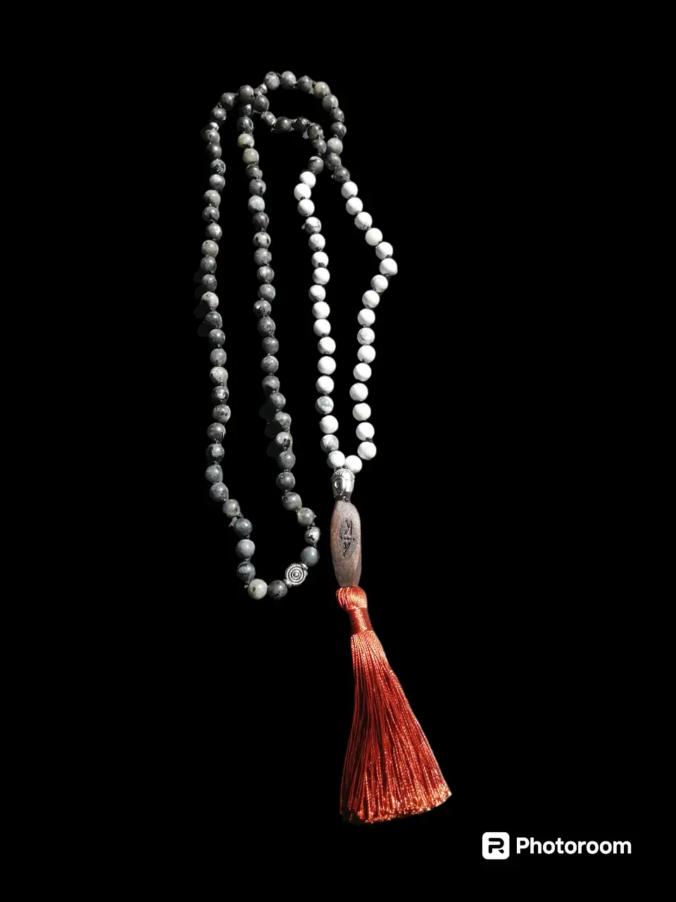 Japa Mala Howlita y Larvikita 6mm borla ladrillo 3