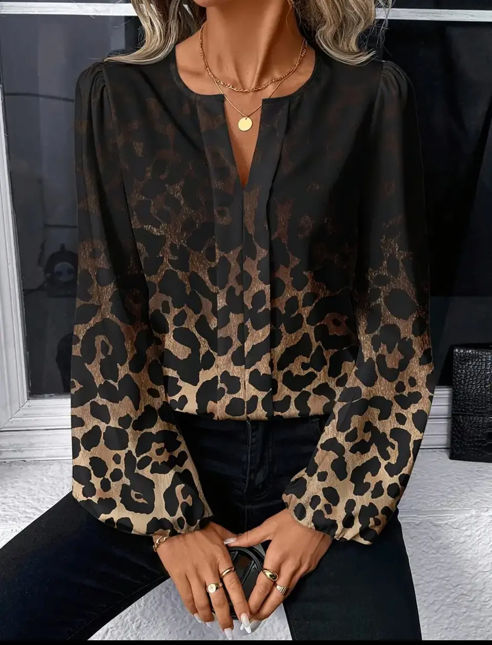 Blusa animal print talla M 3