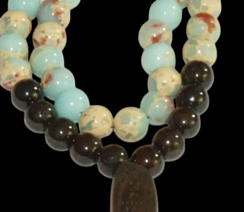 Japa Mala 45 cuentas de Jaspe Imperial y Granate 8mm