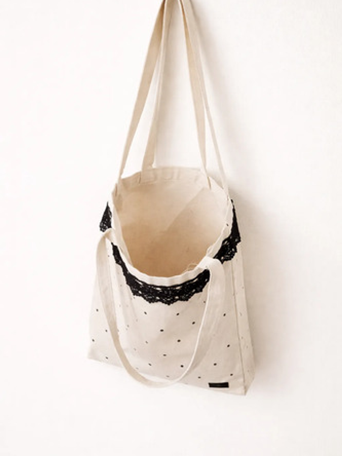 Cartera Tote Canvas Crudo Con Encaje Negro Mujer 2