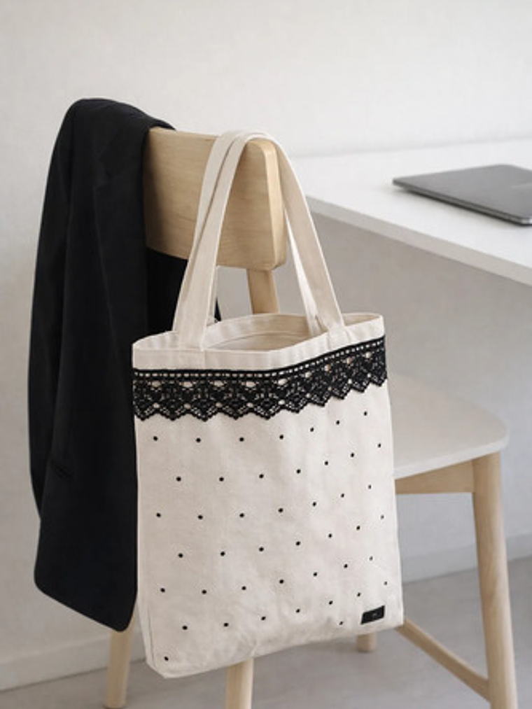 Cartera Tote Canvas Crudo Con Encaje Negro Mujer 4