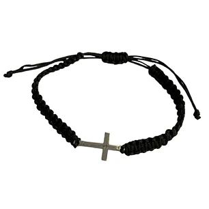 PULSERA MACRAME BLACK CROSS