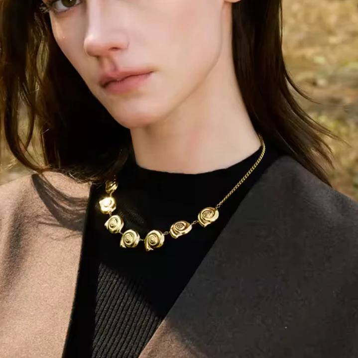 COLLAR COASTAL MID SCALLOPS GOLD 45 cm 2