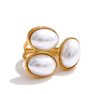 ANILLO YIP TRIPLE PEARL GOLD