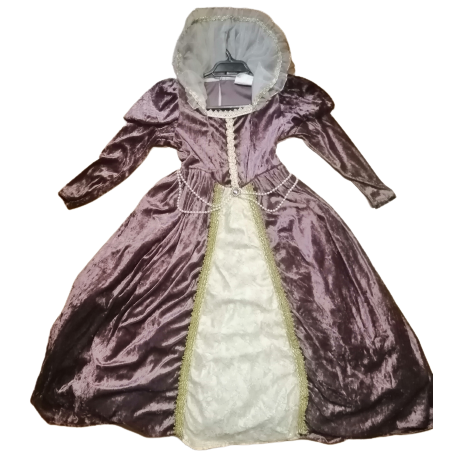 Arriendo Dama Antigua