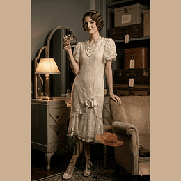 ARRIENDO  Mujer Años 20