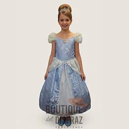 ARRIENDO Cenicienta talla 10/12