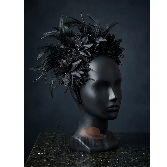 Tocado de Gala Corona Floral y Plumas