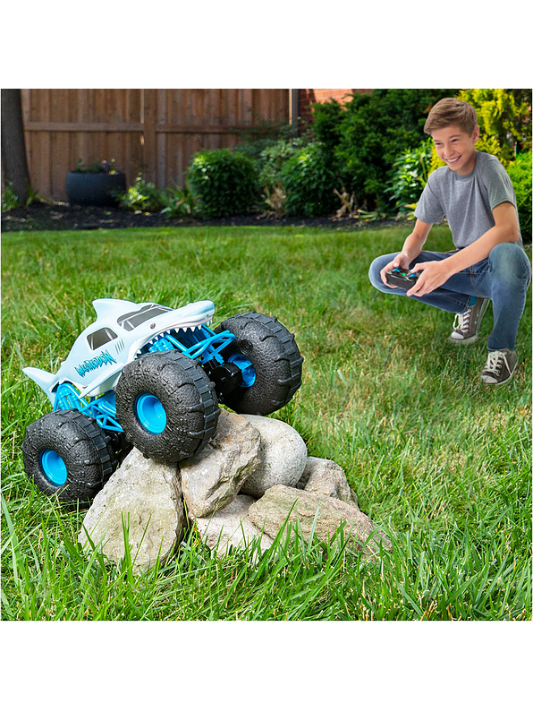 Monster Jam Megalodon Storm Radio Control 2