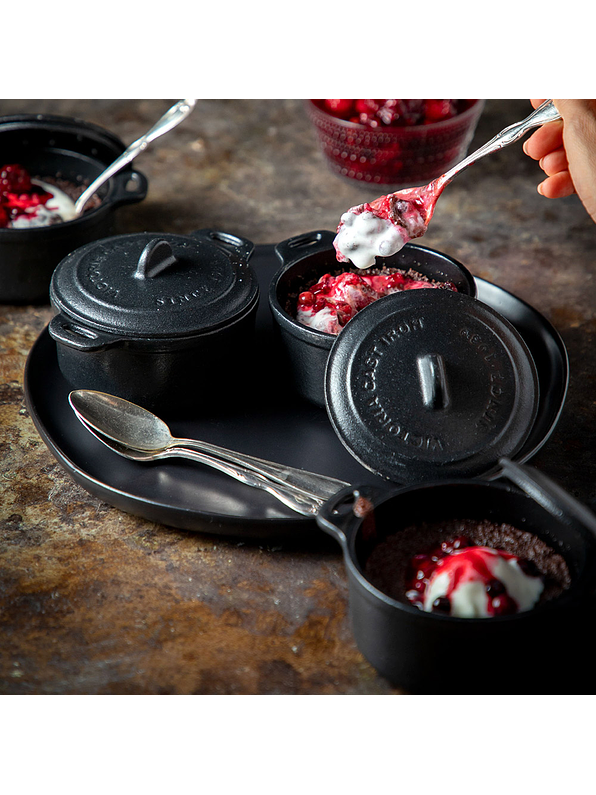 Olla Mini Cocotte 0.22 QT Esmaltada Negro 0,2 Litros  7