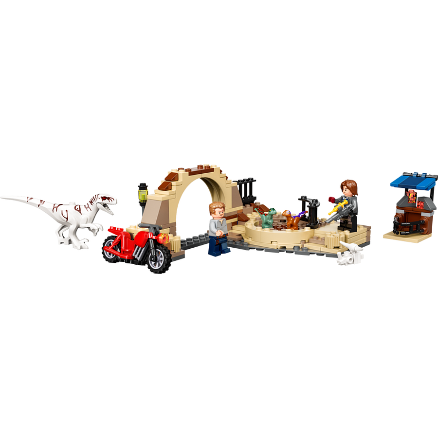 Lego Jurassic World Persecución En Moto Del Dinosaurio Atrocirraptor 2