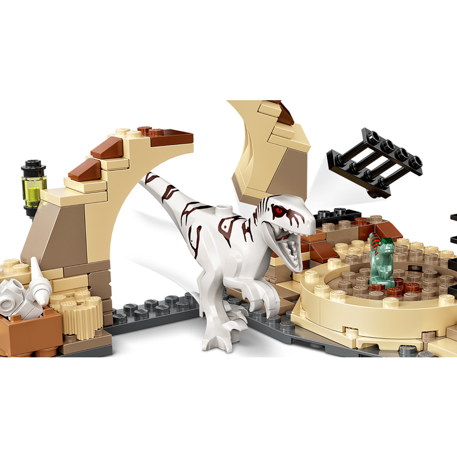 Lego Jurassic World Persecución En Moto Del Dinosaurio Atrocirraptor 6