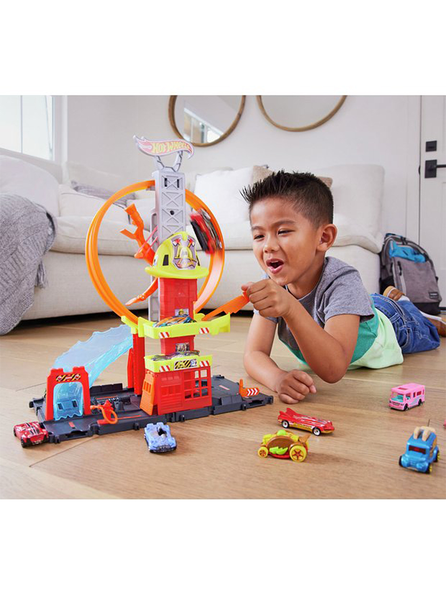 Hot Wheels Estacion De Bomberos Super Loop Mattel 3