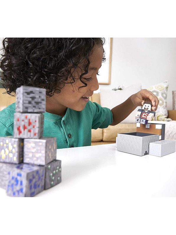 Minecraft figura lanza y choca  3