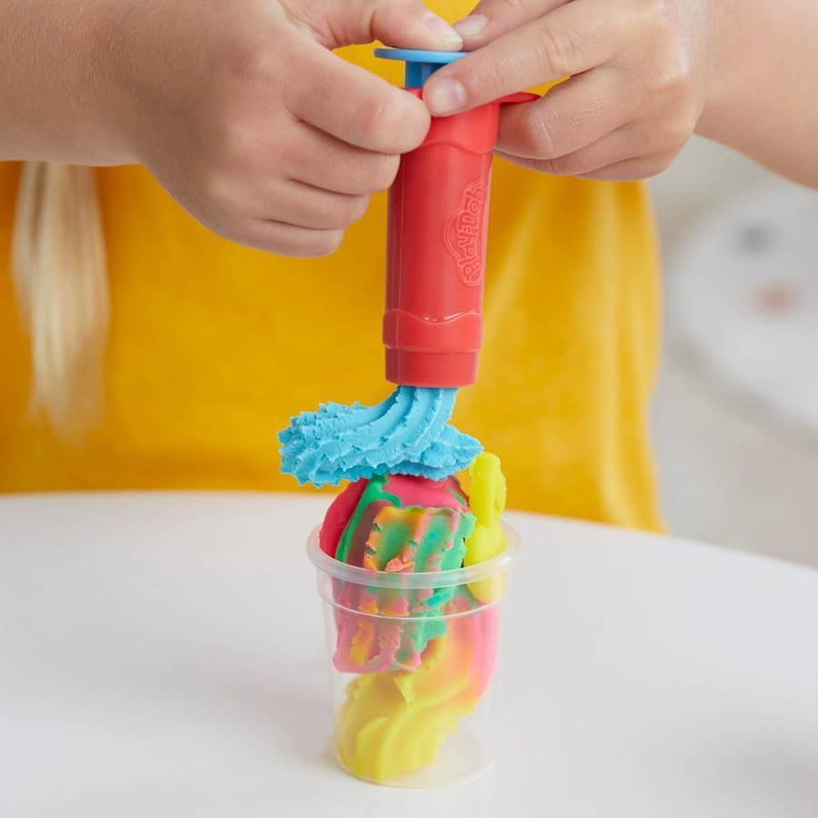 Play-Doh Licuadora De Batidos Coloridos  3