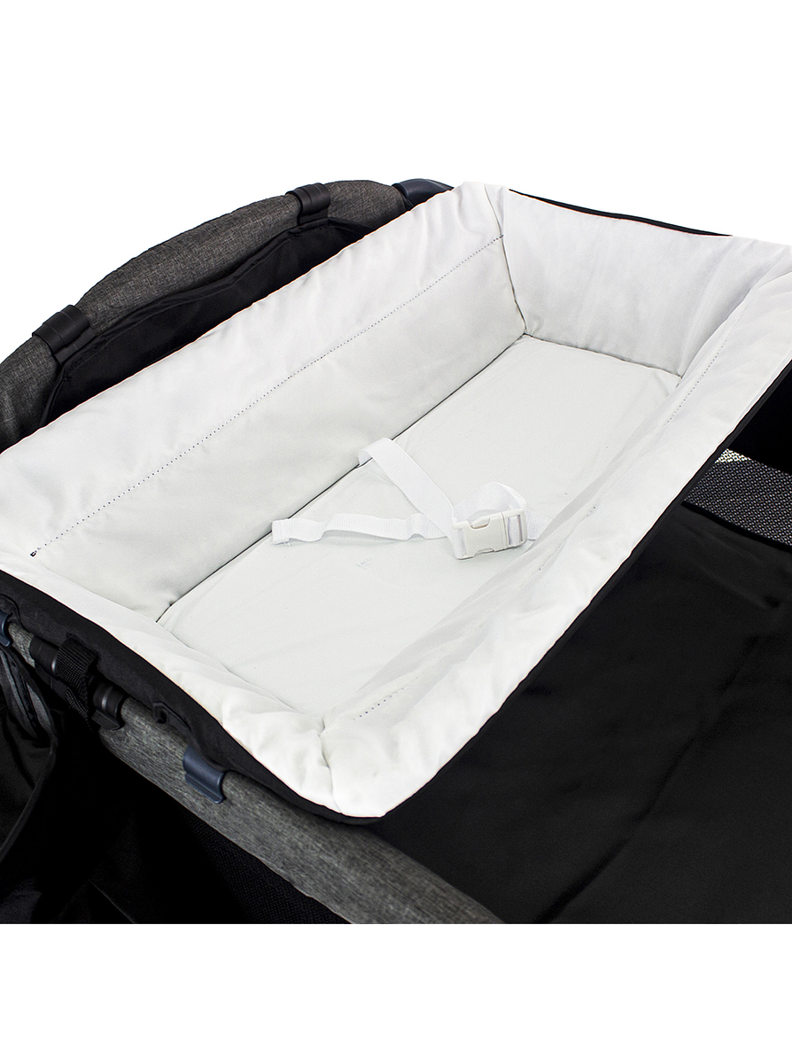 Cuna Corral Pack N Play Osaka Black con Moisés 11