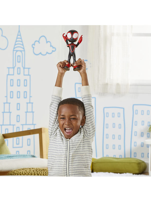 Spidey & His Amazing Friends Gigante Miles Morales 6