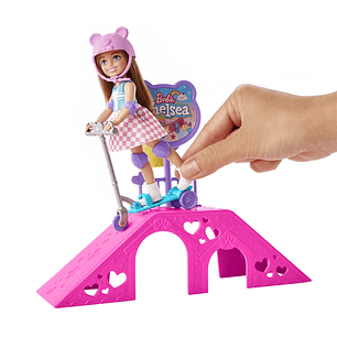Barbie Chelsea Skate Park