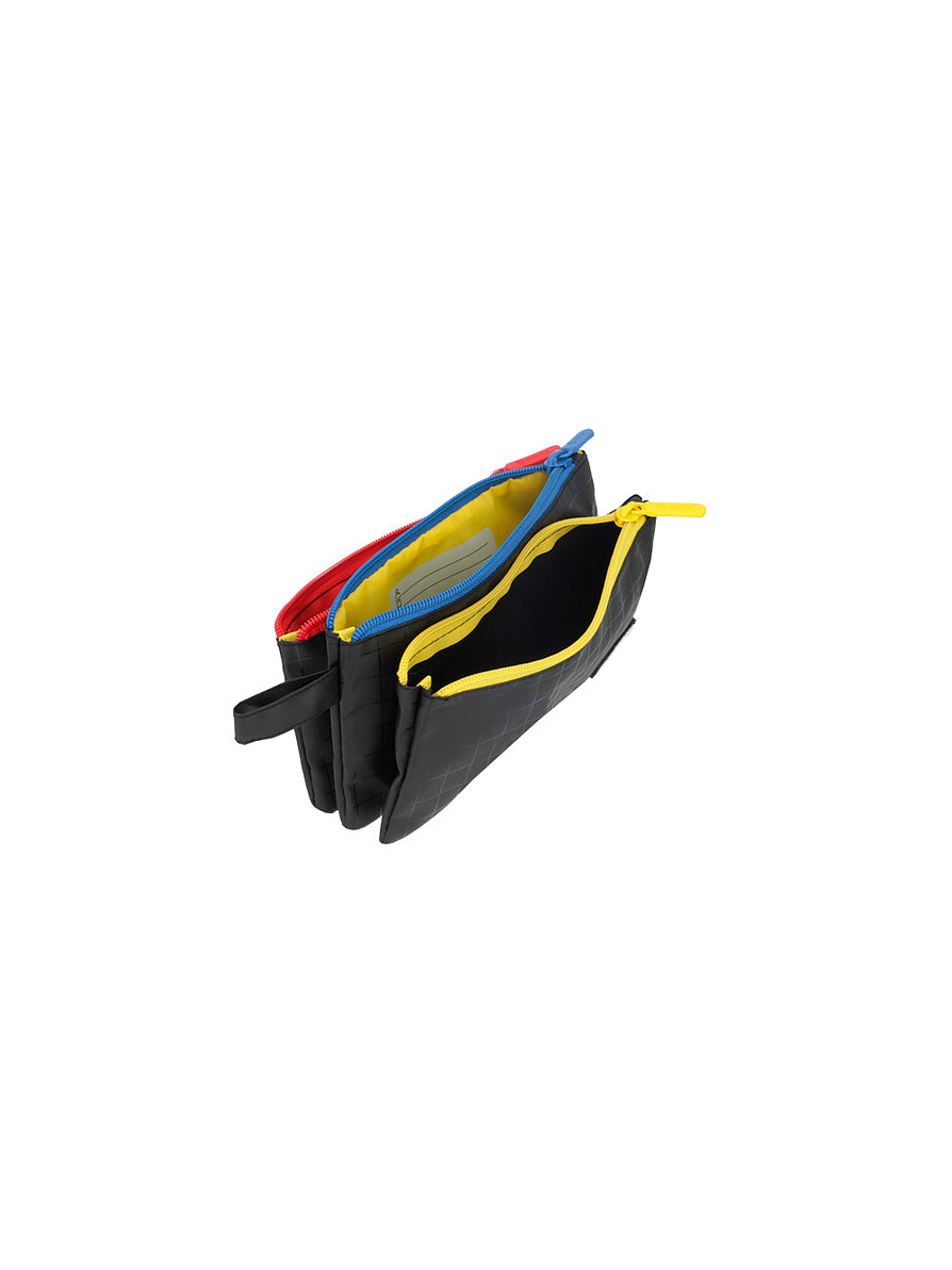 Cartuchera Xtrem Trinity Black Checks 3