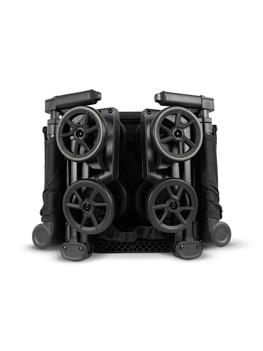 Coche Compacto Nano Black Premium 6