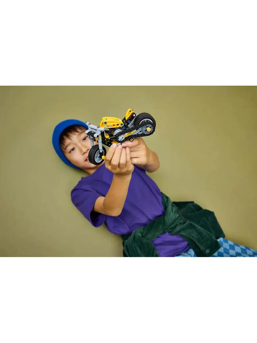 Lego Technic Moto Amarilla 10