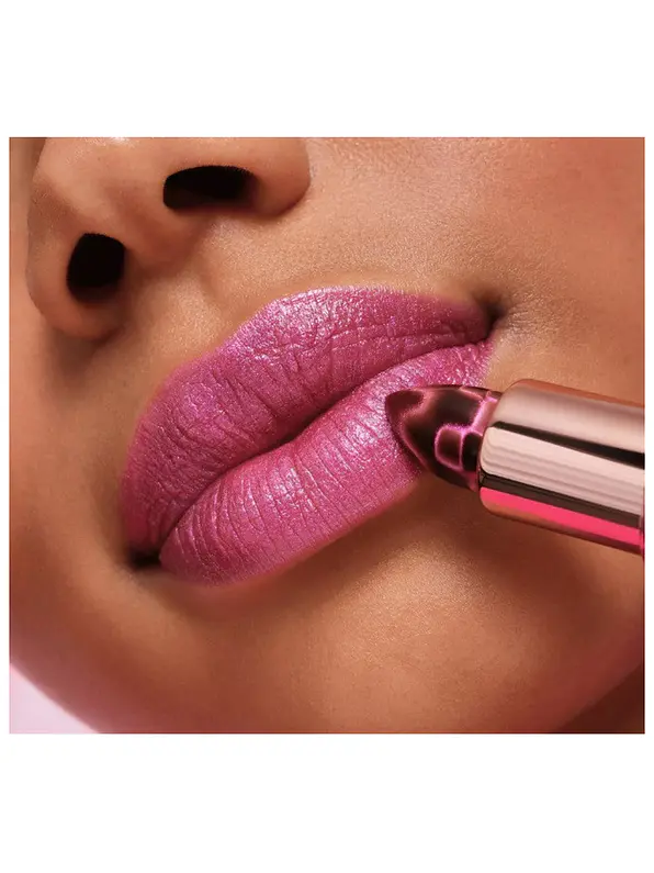 Labial Cambia De Color Alicia En El Pais De Las Maravillas Essence 3