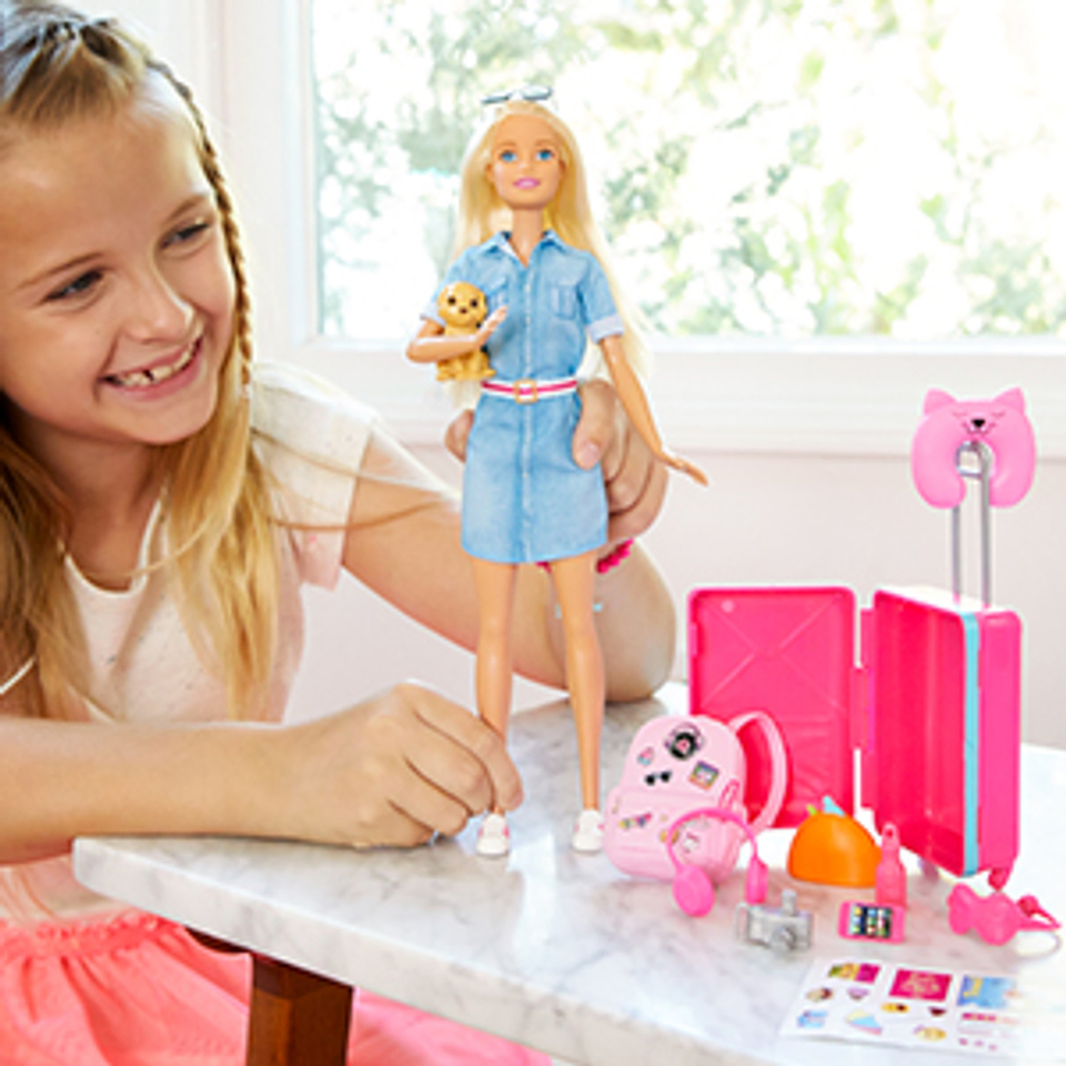 Barbie Explora Y Descubre Barbie Viajera