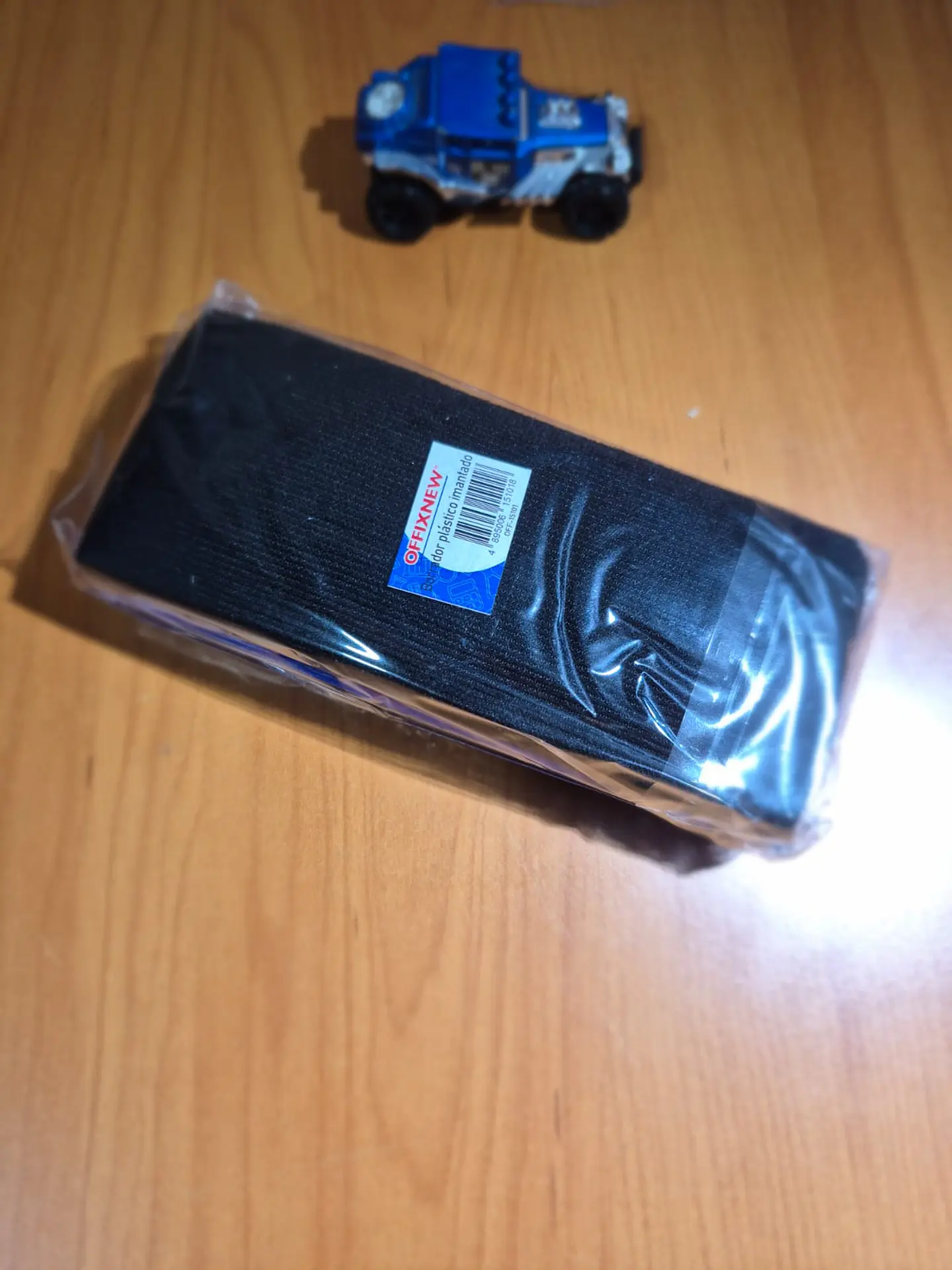 Borrador Pizarra Plástico con Imán 1