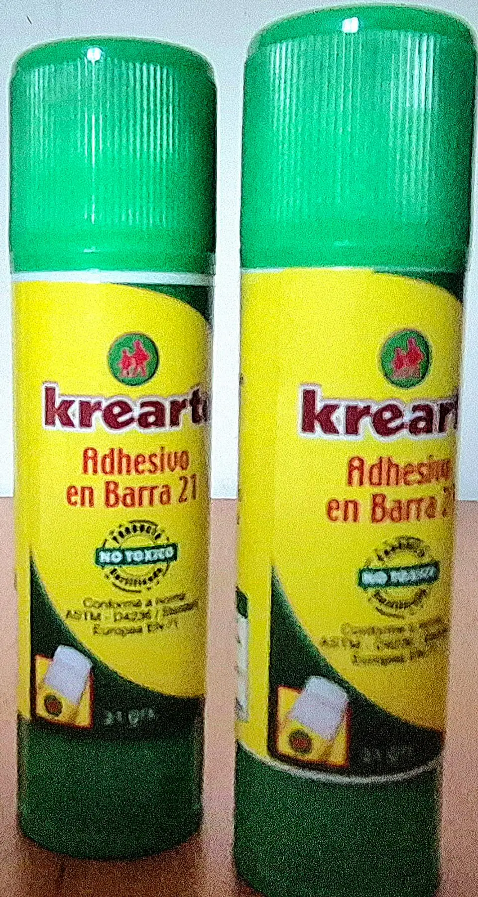 Pegamento en Barra 21 Grs Krearte 2