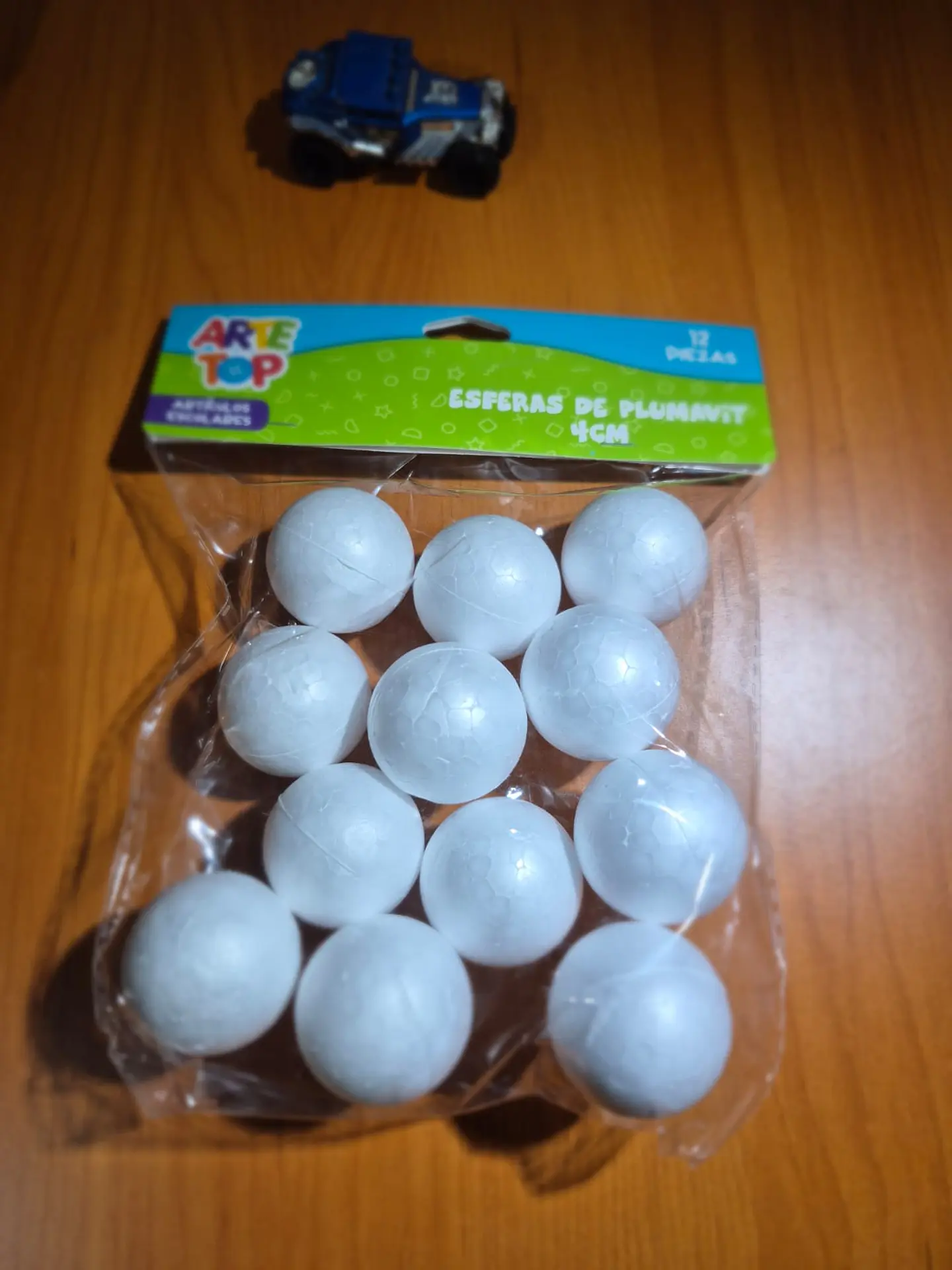 Pelota de Plumavit 5 Cmsx 6 U Arte Top 2