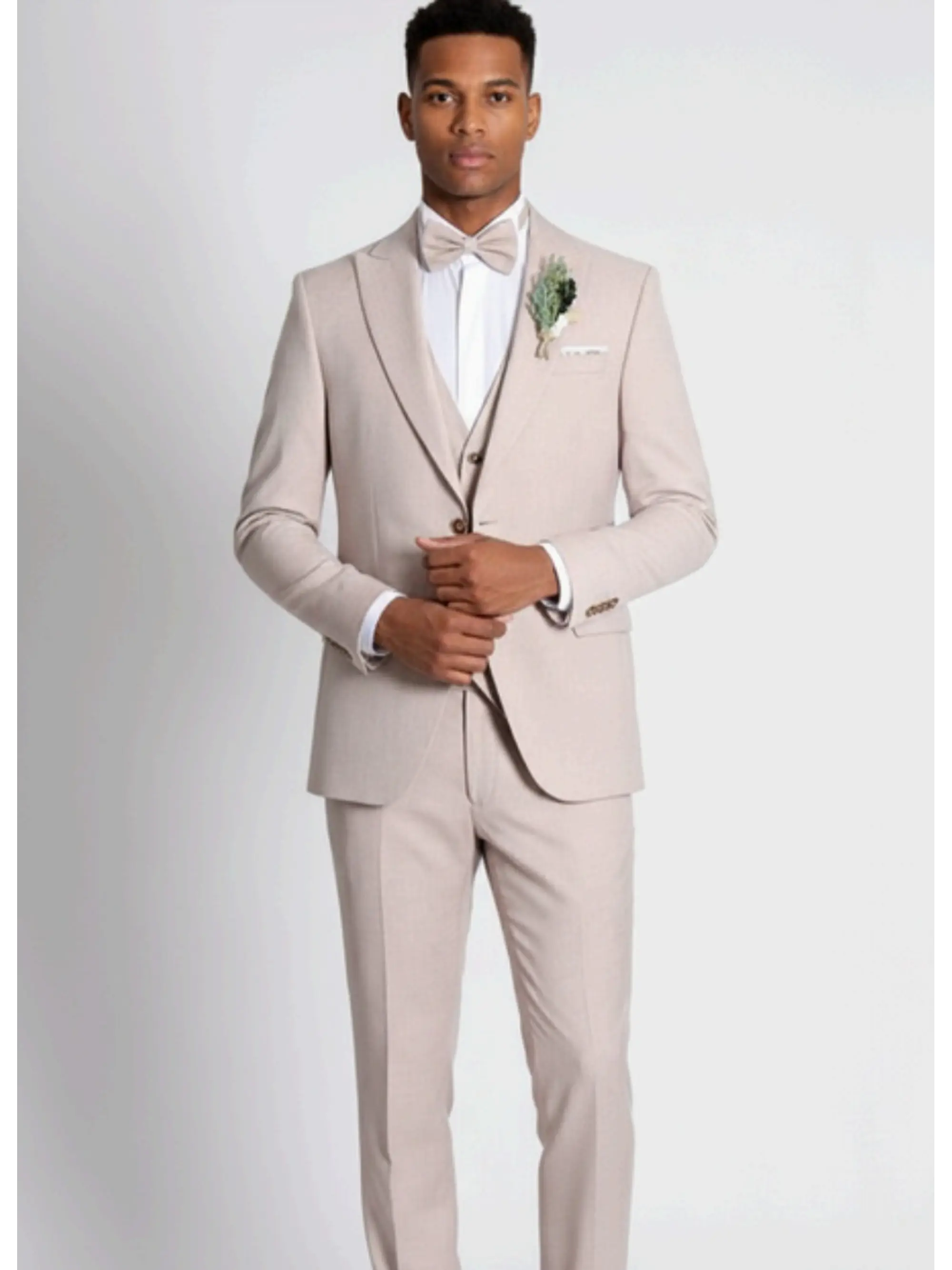 Traje Beige 1
