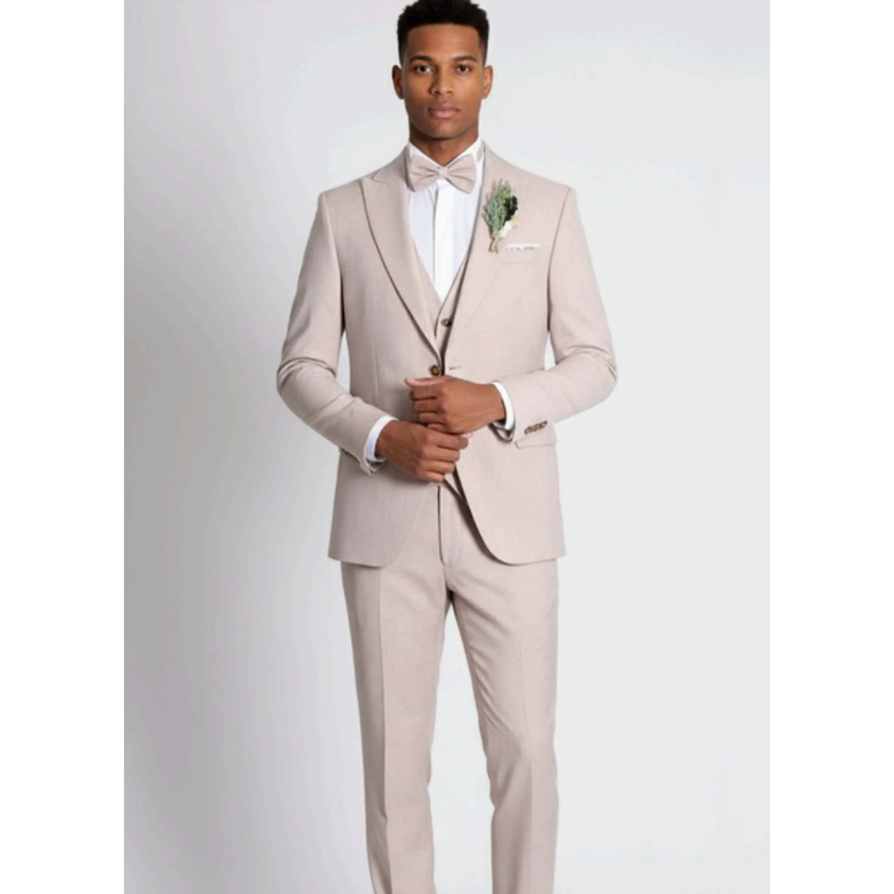 Traje Beige 1