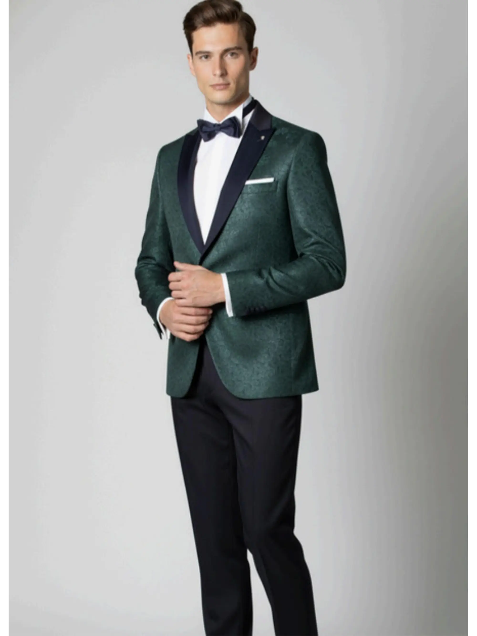 Traje Verde Solapa azul  1